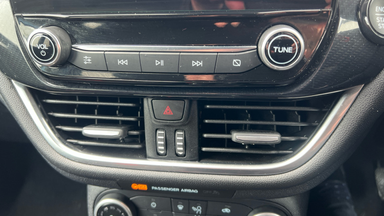 Ford Fiesta 1.0 EcoBoost Hybrid mHEV 125 ST-Line Edition 5dr Petrol Hatchback